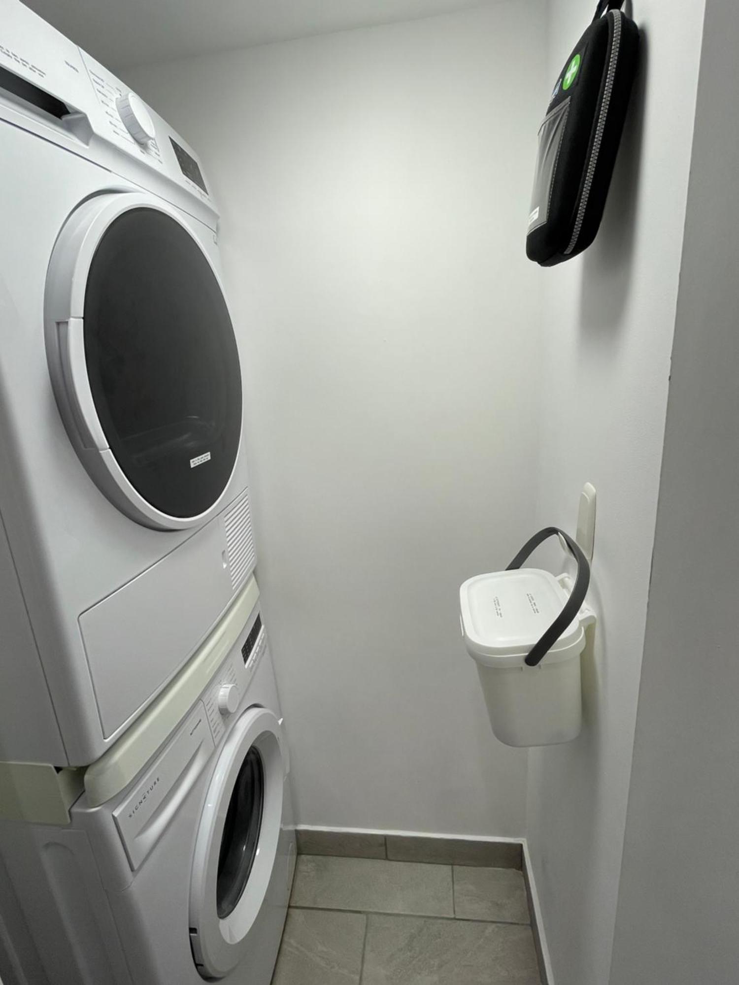 Apartamento Chez Jean-Yves Et Zoe - La Boheme - Au Calme, Tres Propre, Proche Parkings Niort Exterior foto